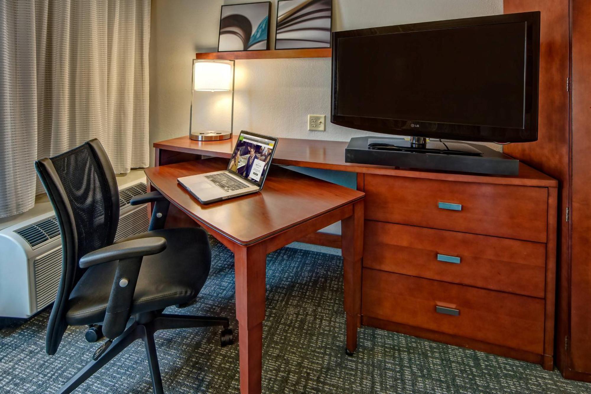 Hotel Courtyard By Marriott Memphis Southaven Extérieur photo